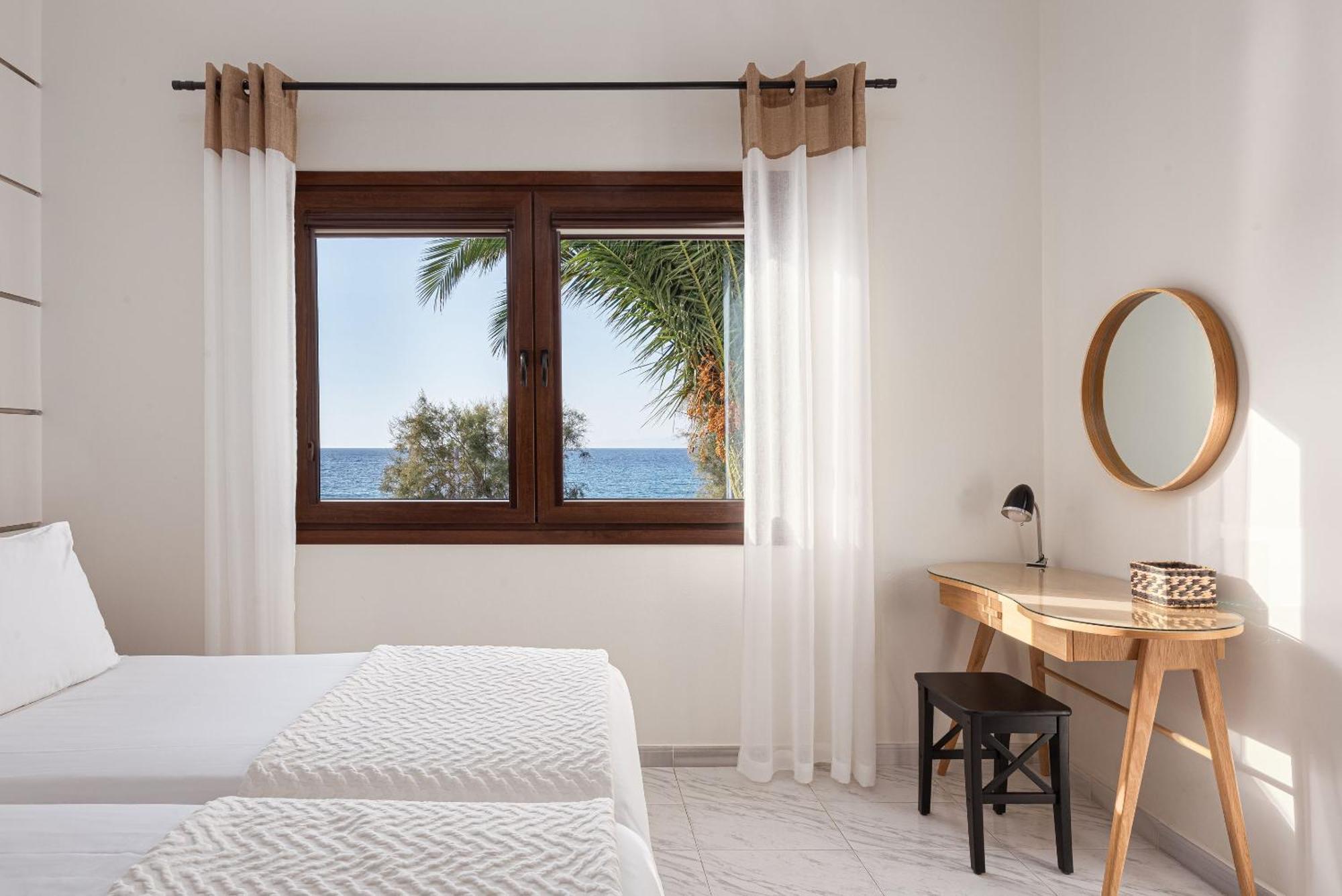 Aniv Villa By The Sea Kini エクステリア 写真
