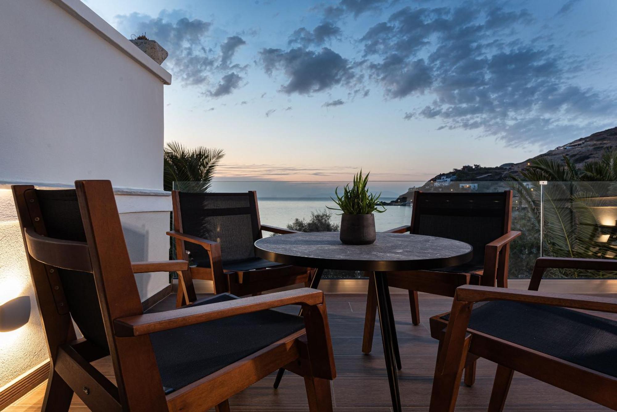 Aniv Villa By The Sea Kini エクステリア 写真